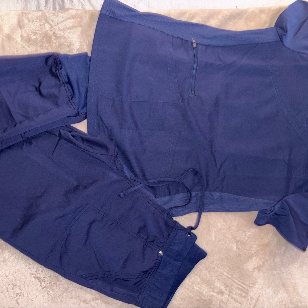 Womens Medium Active Scrub set Navy Blue color